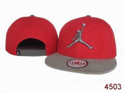 casquette jordan rouge et noir