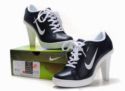 chaussure nike a talon compensé pas cher